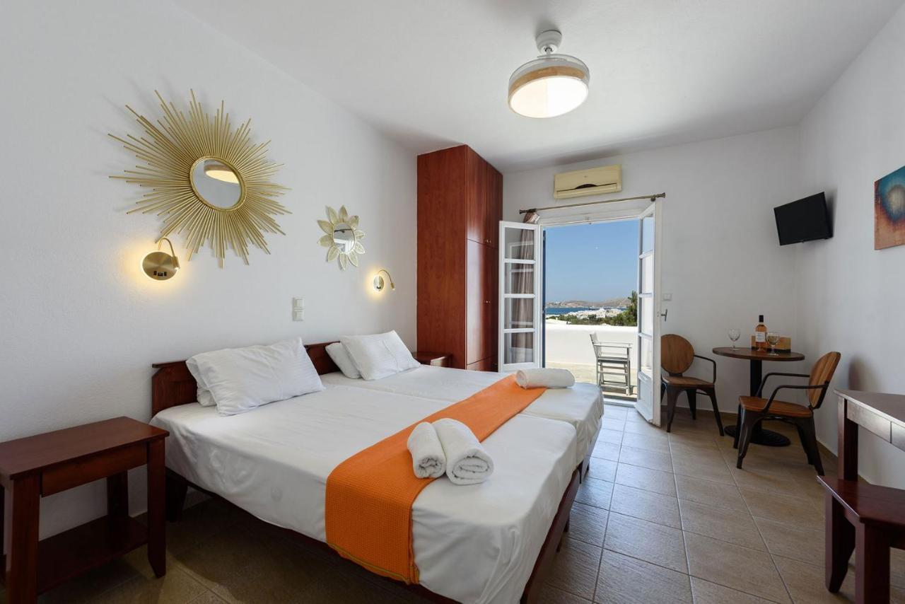 Aigaiou Avra Apartments Parikia  Exterior photo