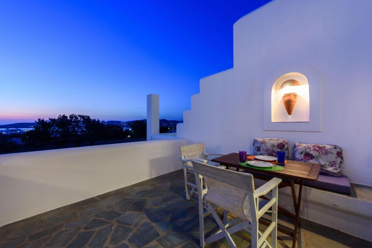 Aigaiou Avra Apartments Parikia  Exterior photo
