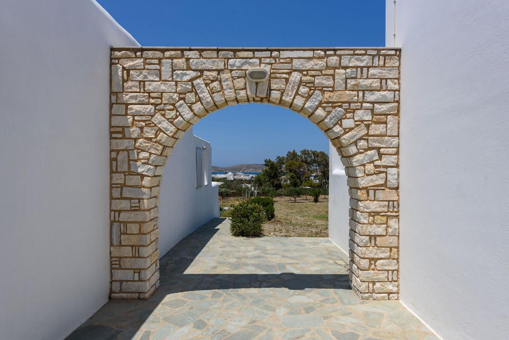 Aigaiou Avra Apartments Parikia  Exterior photo