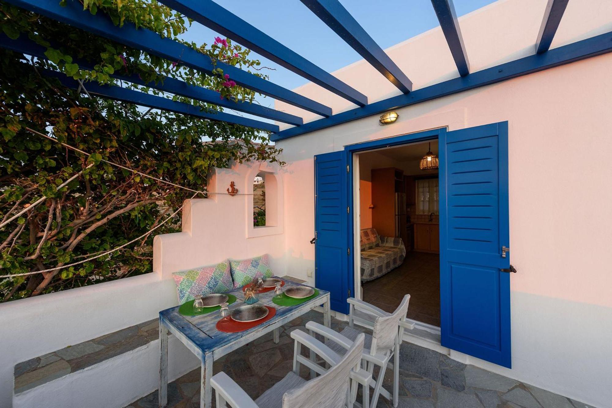 Aigaiou Avra Apartments Parikia  Exterior photo