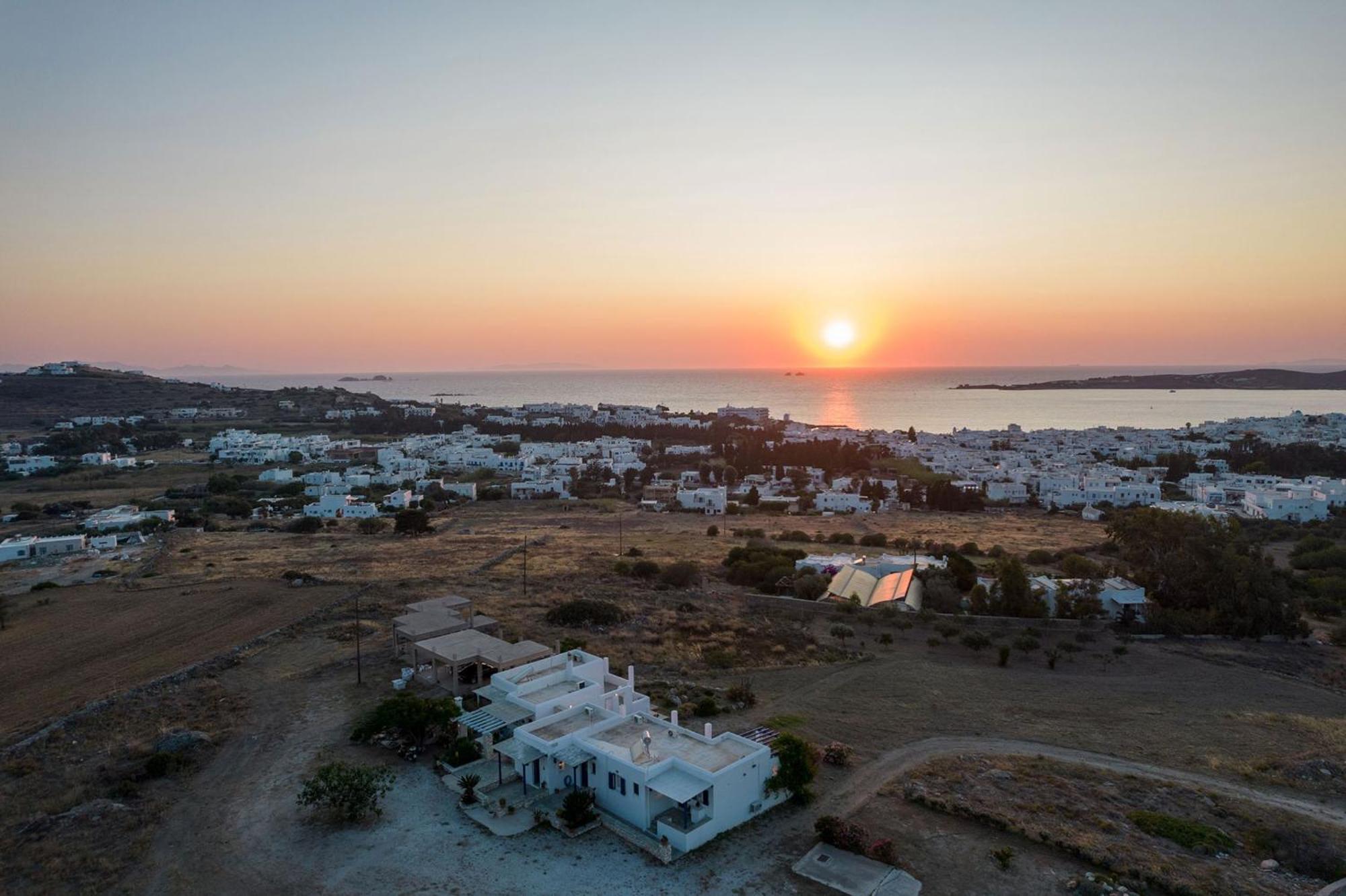 Aigaiou Avra Apartments Parikia  Exterior photo