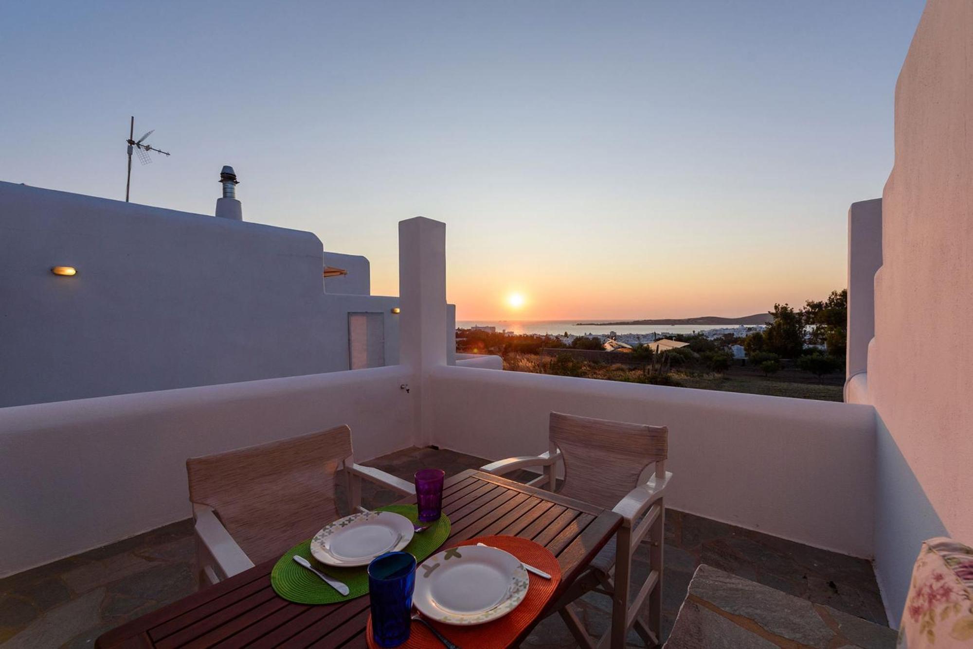 Aigaiou Avra Apartments Parikia  Exterior photo
