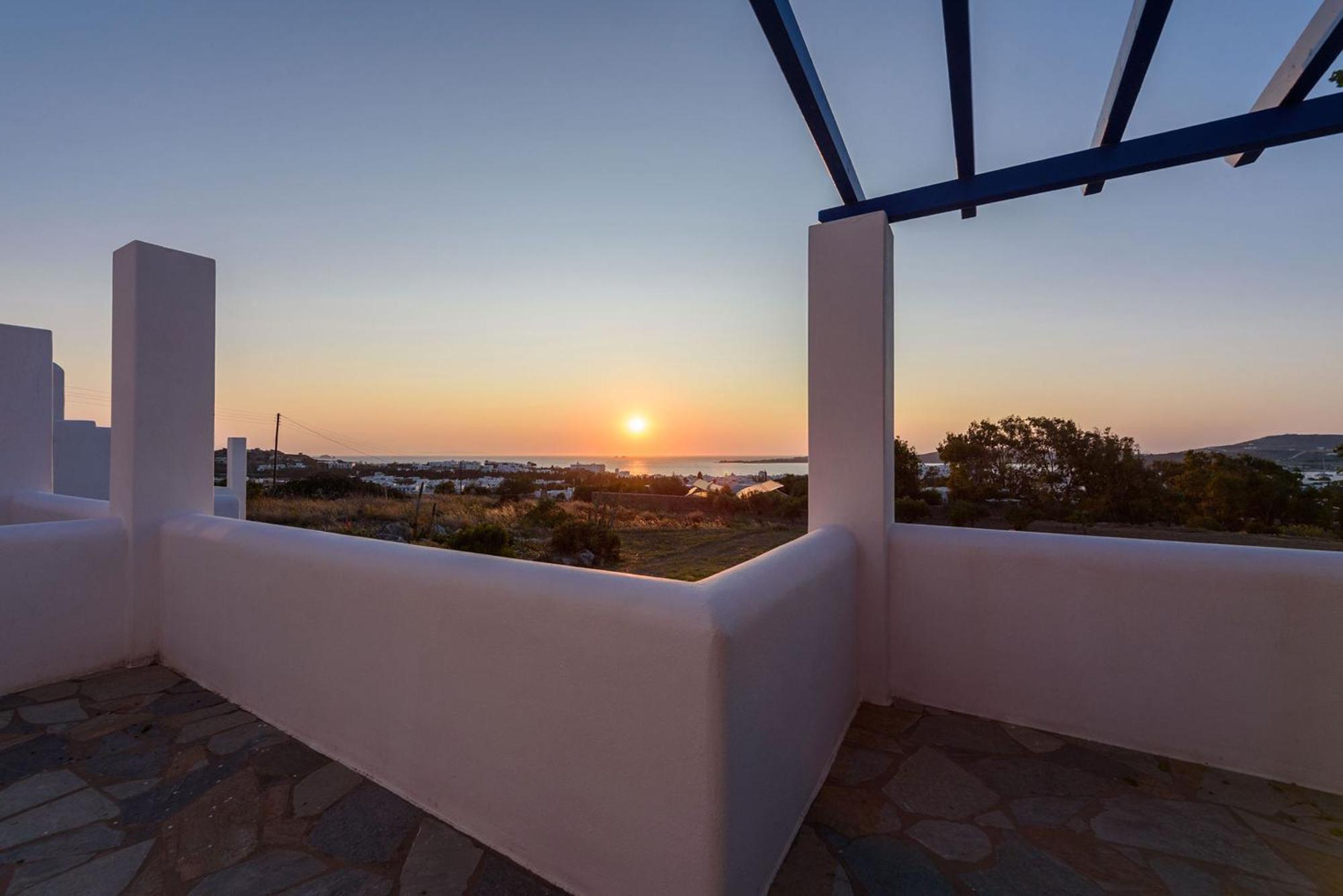 Aigaiou Avra Apartments Parikia  Exterior photo
