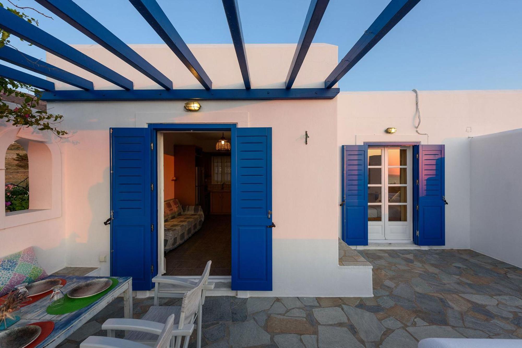 Aigaiou Avra Apartments Parikia  Exterior photo