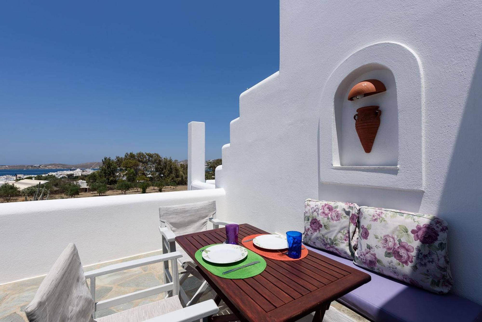 Aigaiou Avra Apartments Parikia  Exterior photo